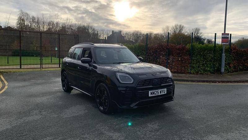 Black Used 2025 Mini Countryman SUV | £32,490 (Fair price) - Image 1/4