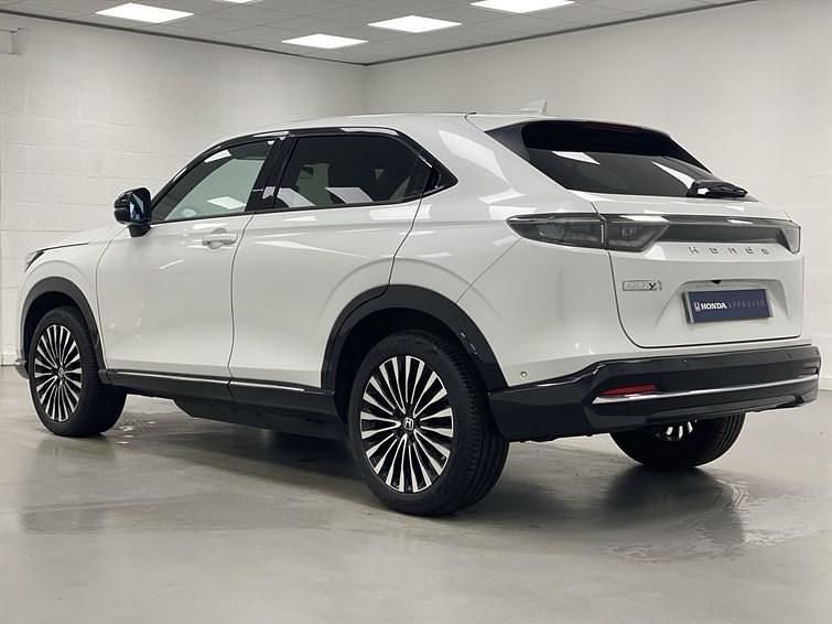 Used Honda e Advance 11 kW (15 HP) 2024 White Hatchback