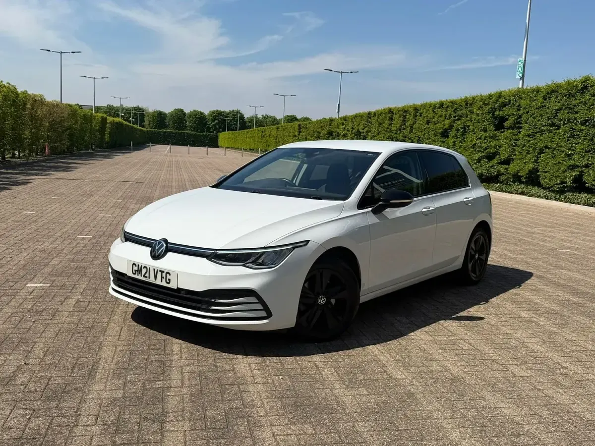 Used VW Golf VIII S 150 HP (110 kW) 2021 White Hatchback