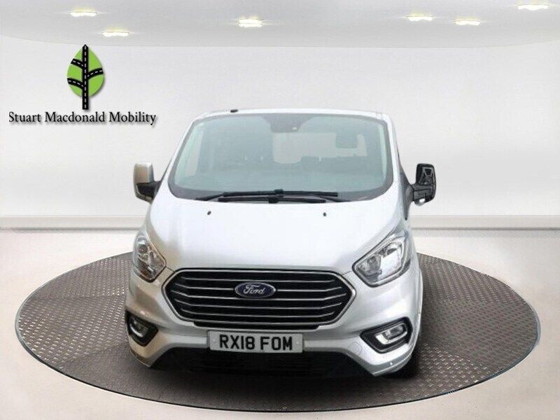Used Ford Tourneo Custom Titanium 2018 Silver Van