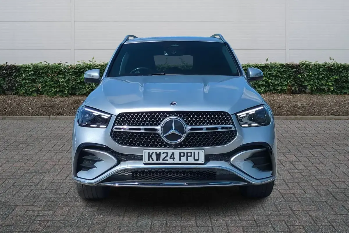 Used Mercedes GLE400 AMG line 381 HP (280 kW) 2024 Silver SUV