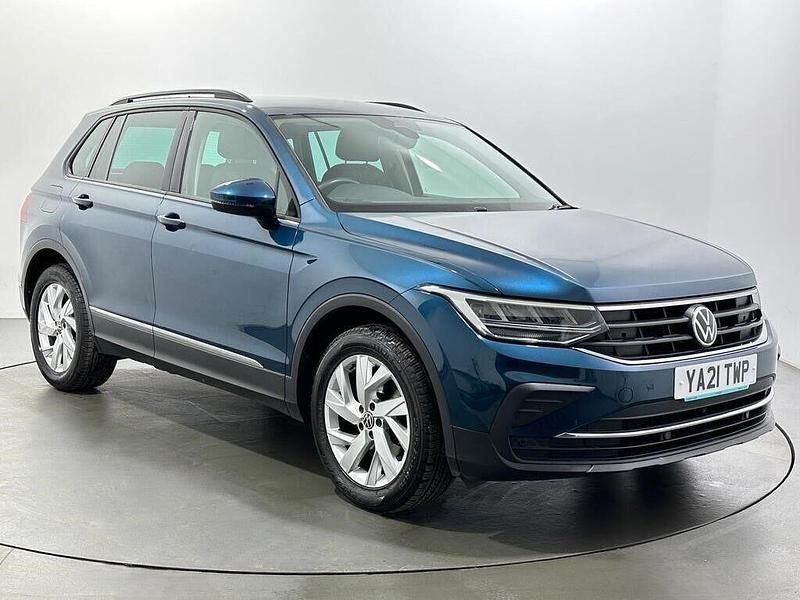 Used VW Tiguan Life 150 HP (110 kW) 2021 Blue SUV