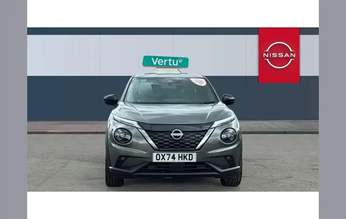 Used Nissan Juke Tekna 140 HP (102 kW) 2025 Grey SUV