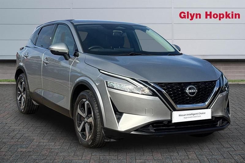 Used Nissan Qashqai N-Connecta 158 HP (116 kW) 2022 Silver SUV