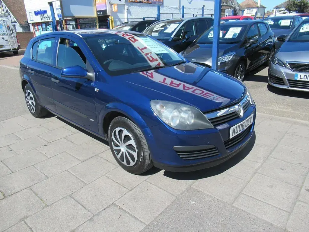 Used Vauxhall Astra 2006 Blue Hatchback