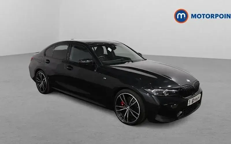 Begagnad BMW 320 M Sport 190 HK (139 kW) 2023 Sedan