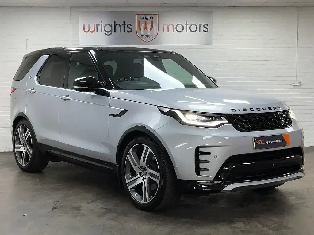 Used Land Rover Discovery SE Dynamic 2021 Silver SUV