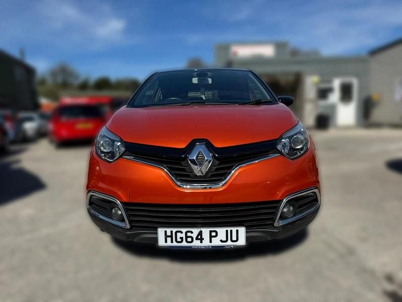 Usado Renault Captur Dynamique 90 HP (66 kW) 2015 Laranja SUV