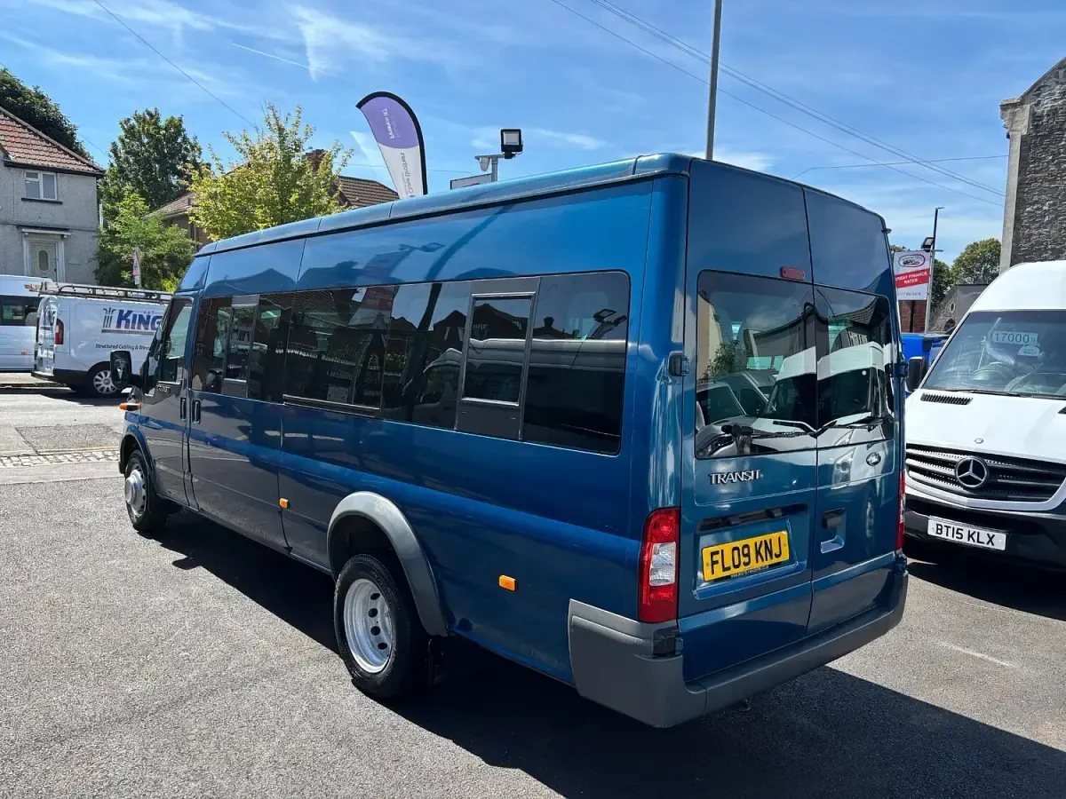 Used Ford Transit 113 HP (83 kW) 2009 Blue Van