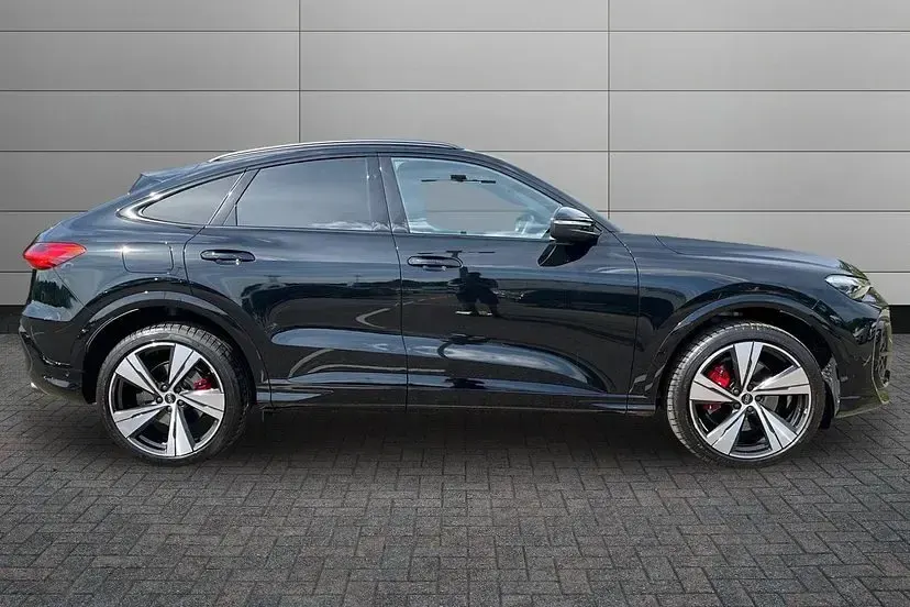 Used Audi SQ5 Sportback Advanced 362 HP (266 kW) 2026 Mythos black SUV
