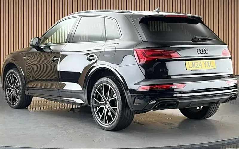 Used Audi Q5 Black Edition 299 HP (219 kW) 2024 Black SUV