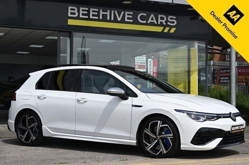 White Used 2023 VW Golf VIII R Hatchback | £35,950 (Expensive) - Image 1/4