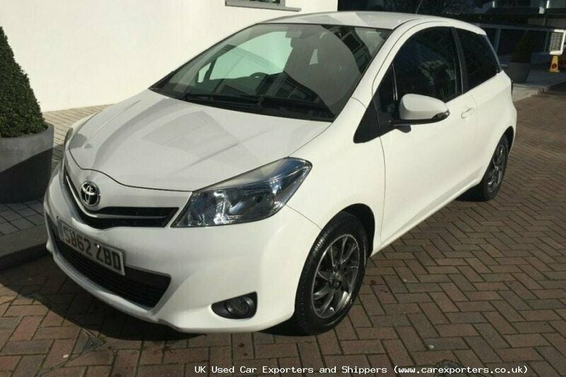 Used 2012 Toyota Yaris Hatchback | £5,190 (Good price) - Image 1/4