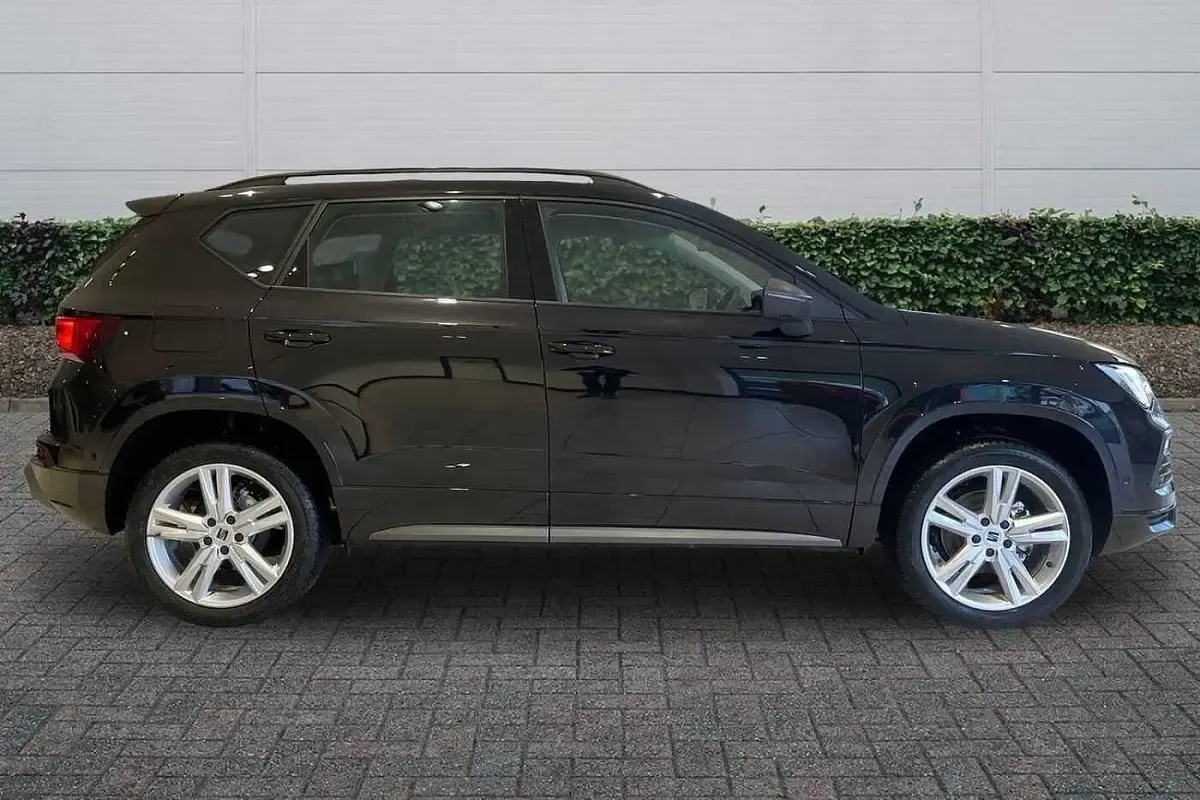 Second-hand Seat Ateca FR-Line 150 CP (110 kW) 2026 Negru SUV