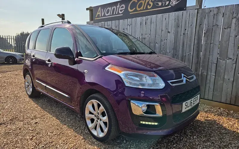 Used Citroën C3 Platinum 100 HP (73 kW) 2016 MPV