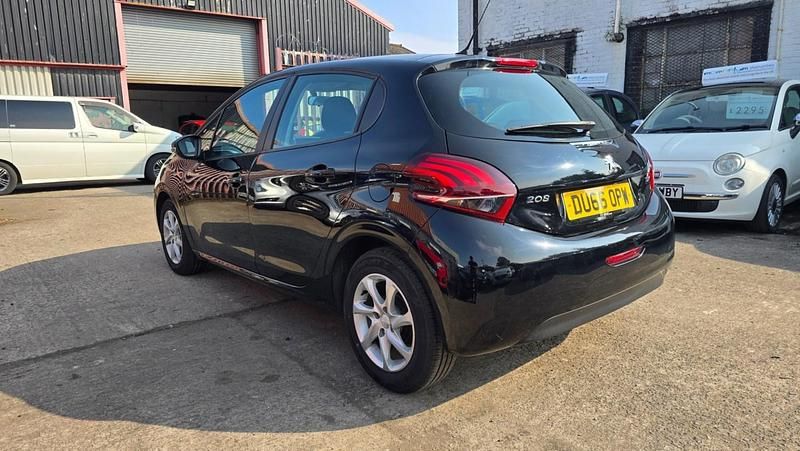 Used Peugeot 208 Active 2016 Black Hatchback
