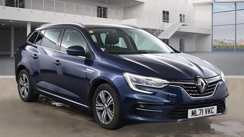 Used Renault Mégane GrandTour Iconic 2022 Blue Estate