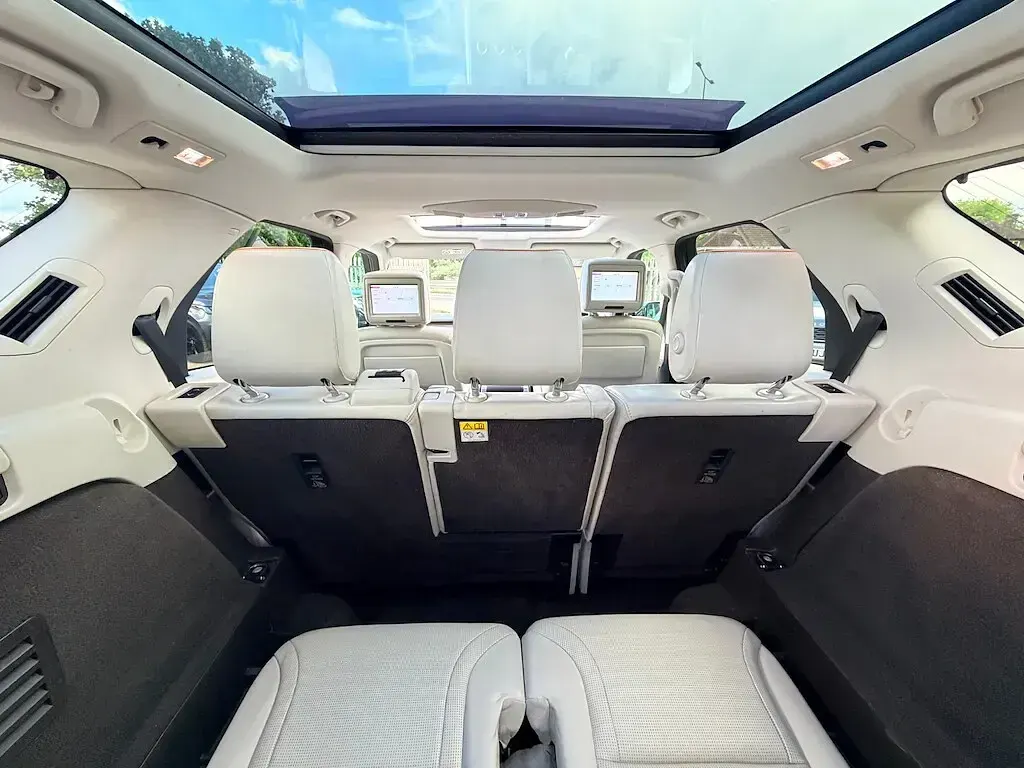 Used Land Rover Discovery 4 HSE Luxury 240 HP (176 kW) 2016 Grey SUV