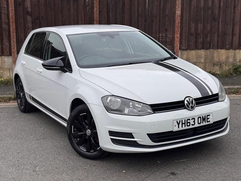 Used VW Golf VII SE 2013 White Hatchback