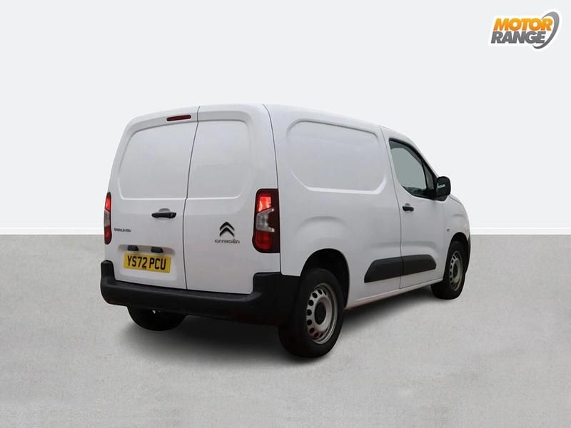 Used Citroën Berlingo 100 HP (73 kW) 2023 White MPV