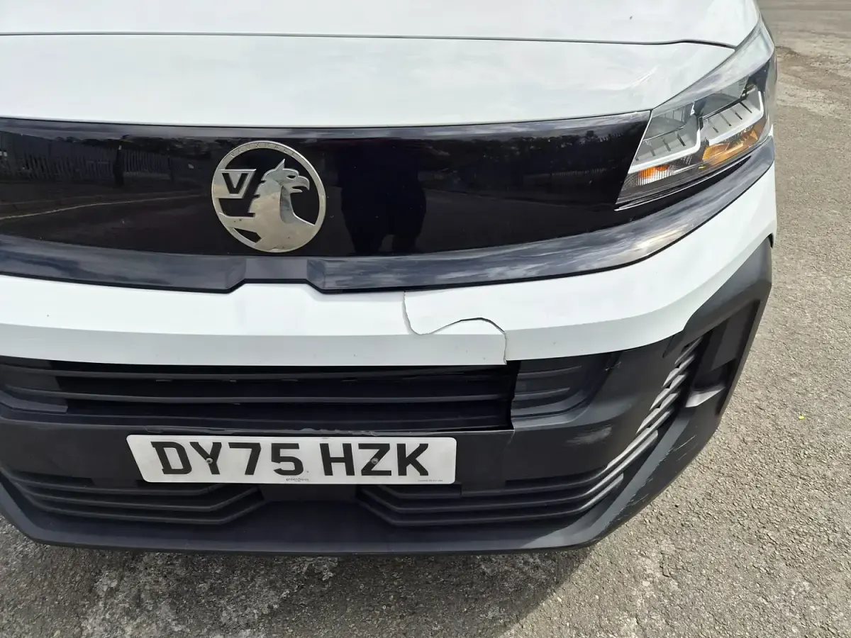 Used Vauxhall Vivaro 2025 White MPV