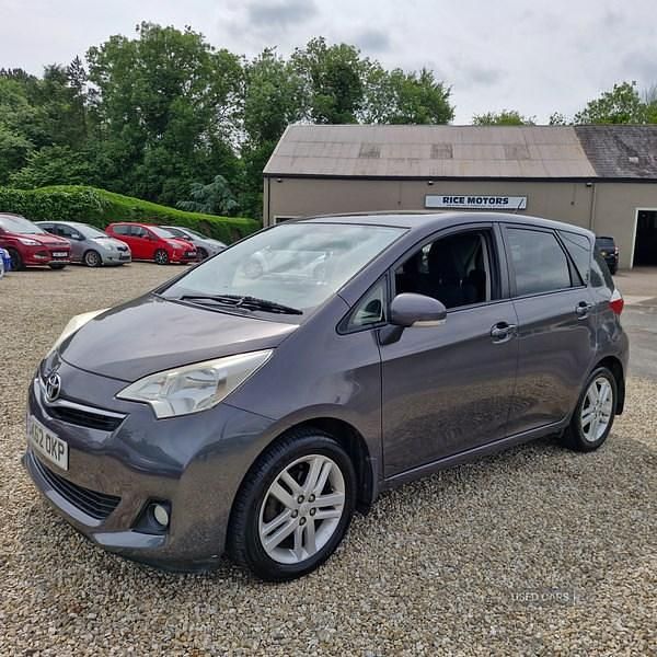Grey Used 2012 Toyota Verso MPV | £3,994 (Fair price) - Image 1/4
