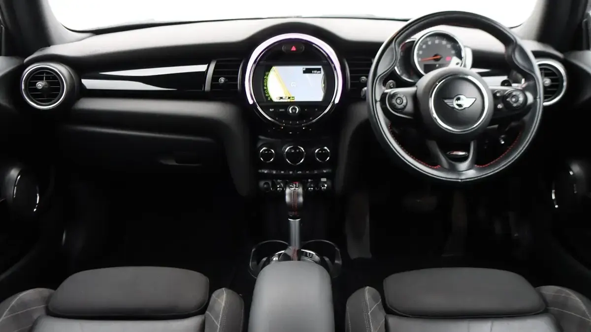 Used Mini Cooper S Hatch 189 HP (139 kW) 2018 Black Hatchback