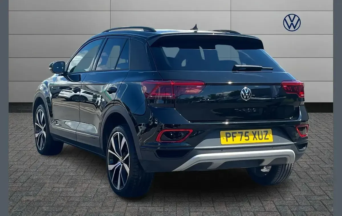 Used VW T-Roc Design 113 HP (83 kW) 2026 Black SUV