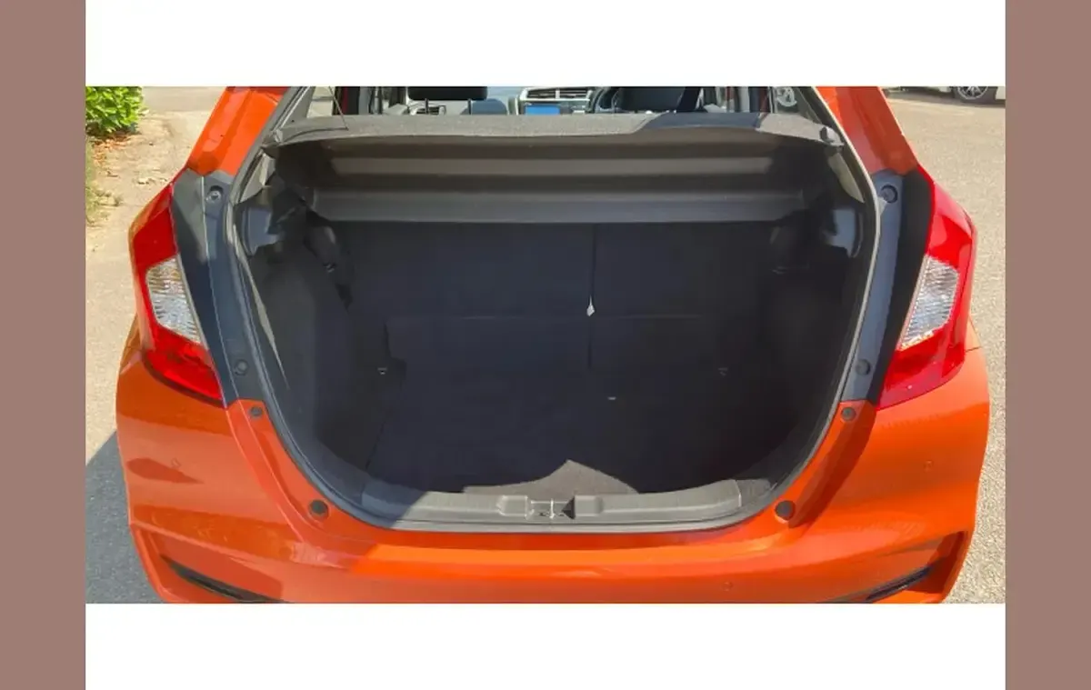 Used Honda Jazz SE 102 HP (75 kW) 2018 Orange Hatchback