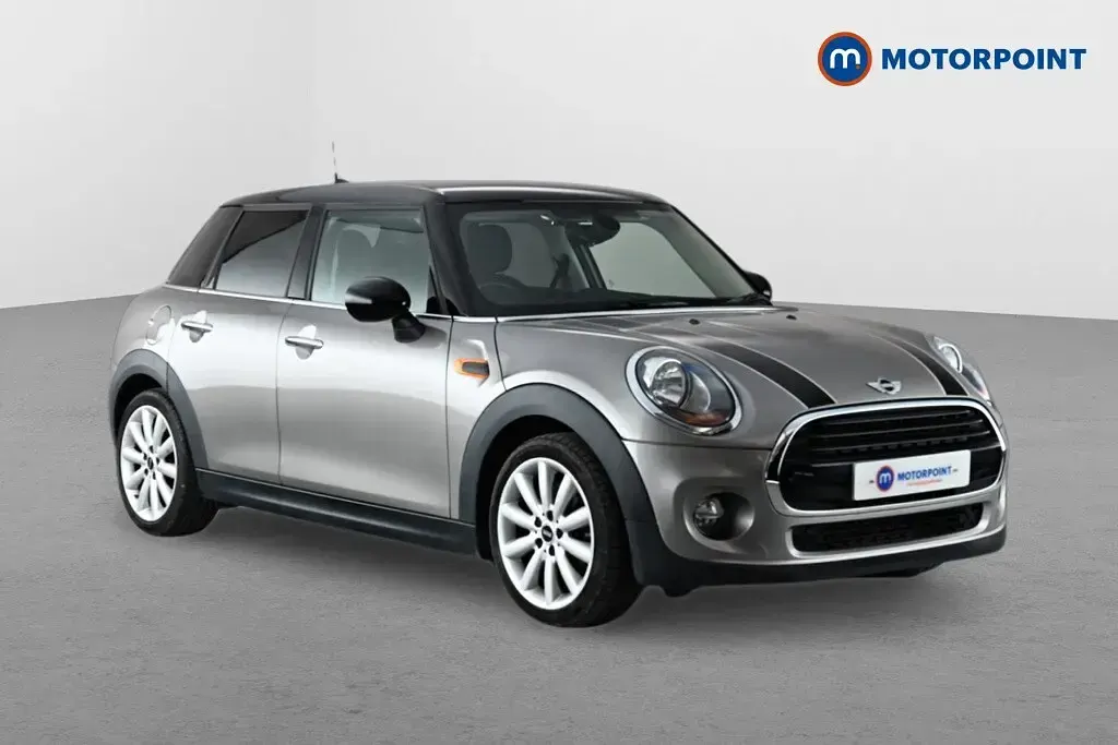 Used Mini Cooper Hatch 136 HP (100 kW) 2017 Hatchback