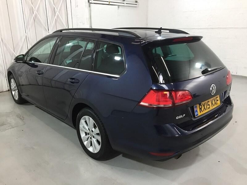 Begagnad VW Golf VII S 2015 Blå Kombi