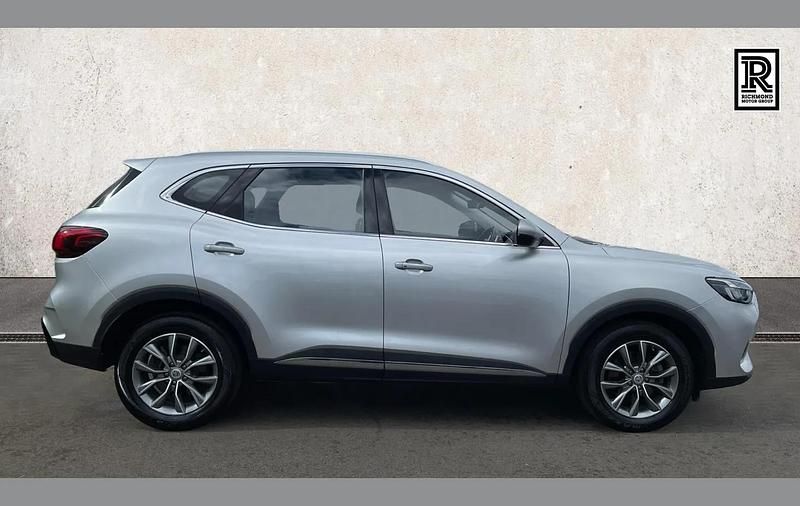 Used MG HS SE 162 HP (119 kW) 2023 Silver SUV