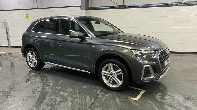 Grey Used 2021 Audi Q5 S-Line SUV | £23,998 (Good price) - Image 1/4