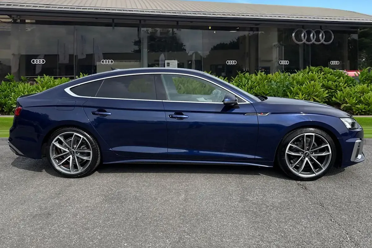 Used Audi A5 S-Line 150 HP (110 kW) 2022 Blue Coupe