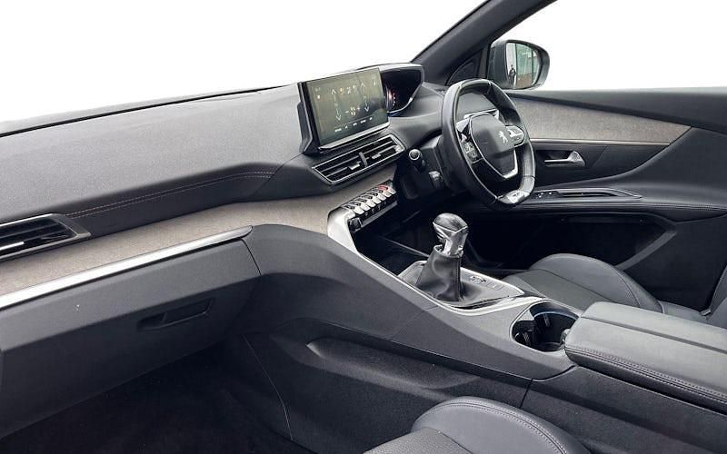 Used Peugeot 5008 GT-line 131 HP (96 kW) 2020 Estate