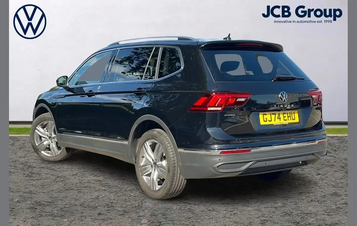 Used VW Tiguan Allspace Life 150 HP (110 kW) 2024 Black SUV