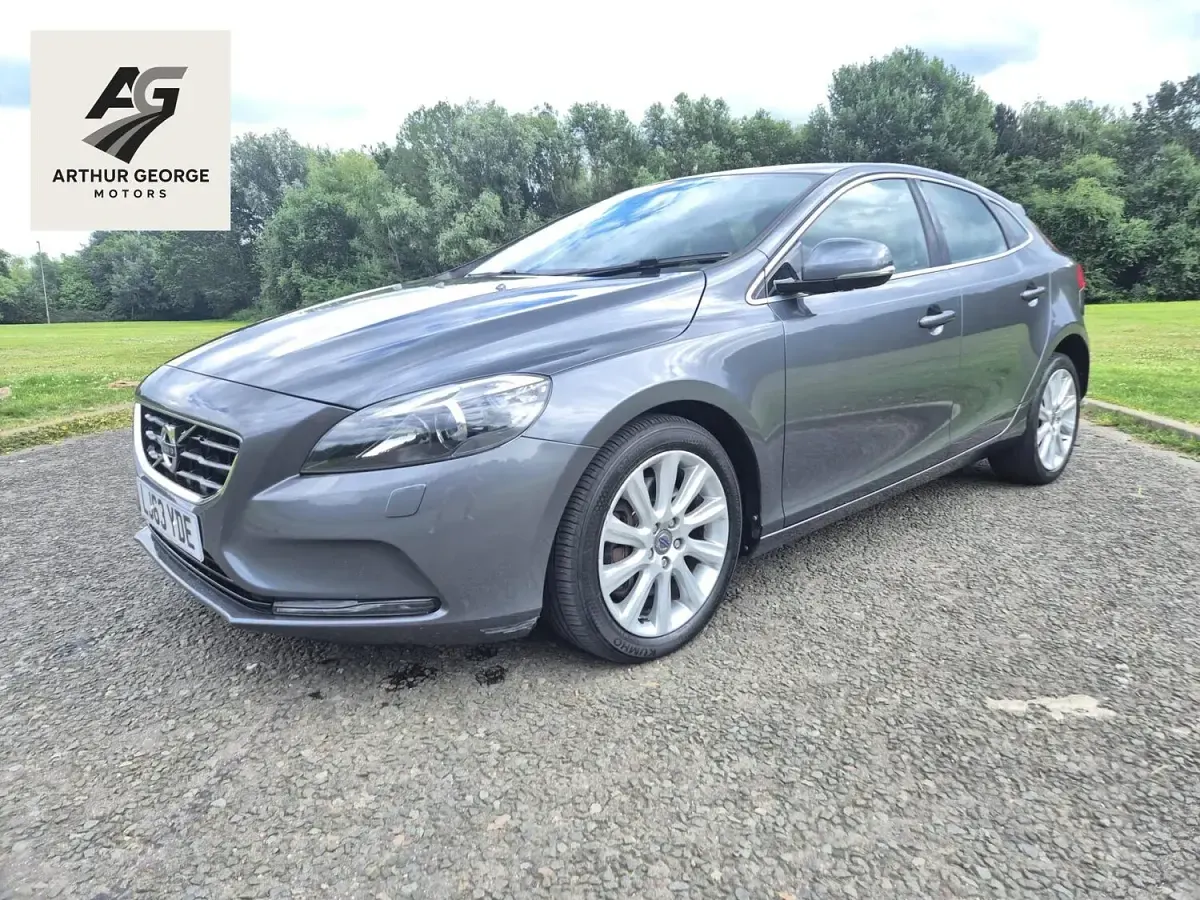 Used Volvo V40 SE Lux 150 HP (110 kW) 2013 Grey Hatchback
