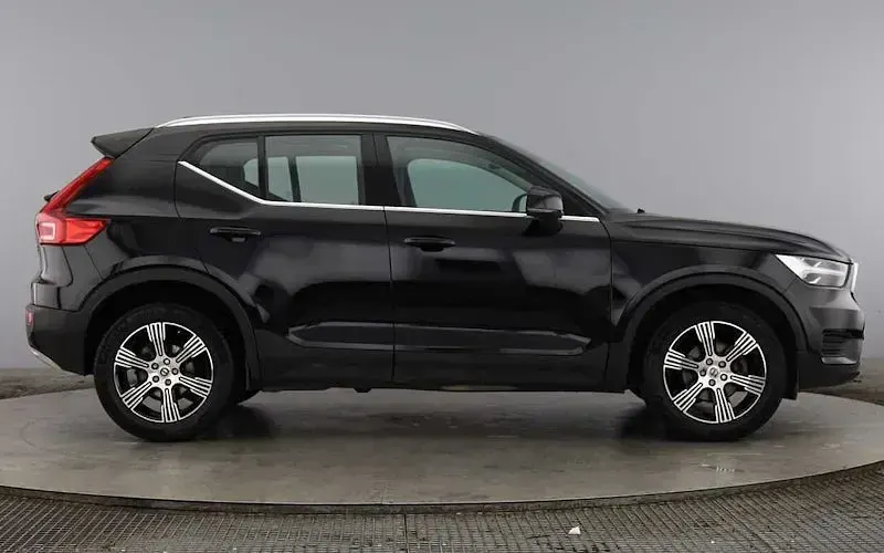 Used Volvo XC40 Inscription 163 HP (119 kW) 2021 SUV