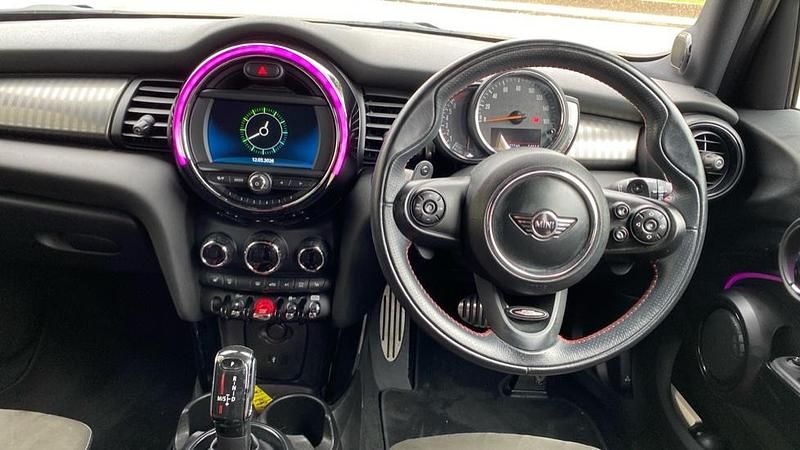 Used Mini Cooper S Hatch 192 HP (141 kW) 2018 Blue Hatchback