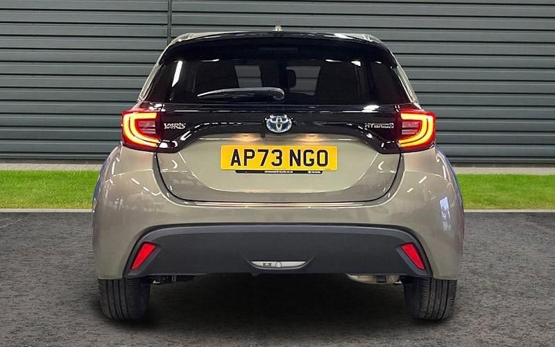 Used Toyota Yaris Hybrid Design 116 HP (85 kW) 2026 Hatchback