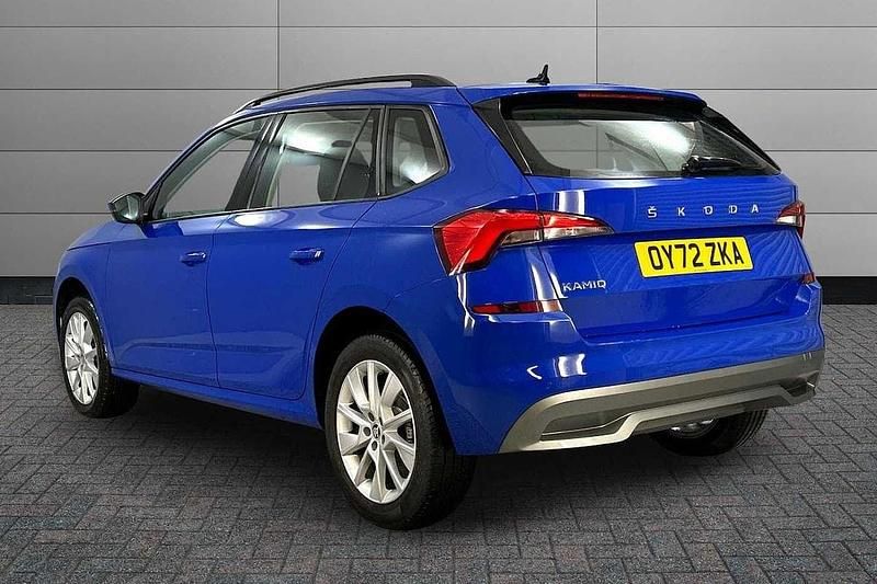 Used Skoda 110 R SE 81 HP (59 kW) 2022 Energy blue Estate