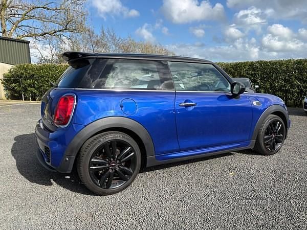 Used Mini Cooper D Hatch 2018 Blue Hatchback