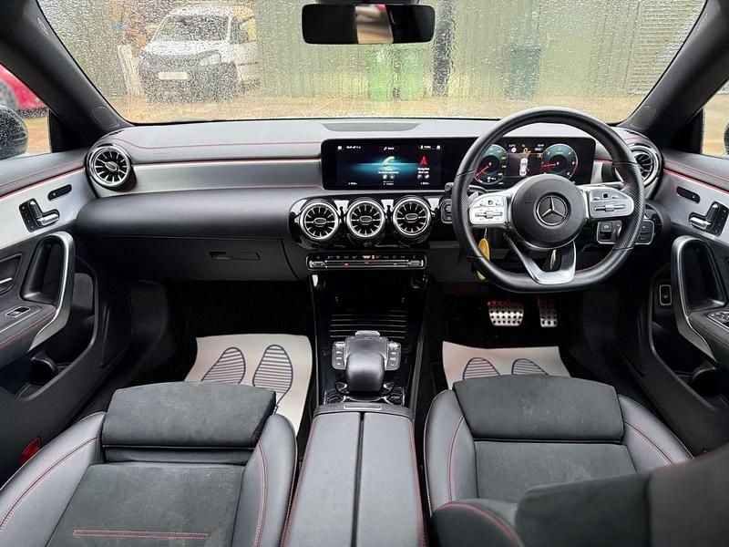 Used Mercedes CLA220 AMG Line Premium Plus 190 HP (139 kW) 2023 White Sedan