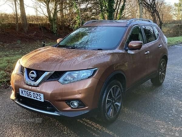 Used Nissan X-Trail N-TEC 130 HP (95 kW) 2017 Orange SUV