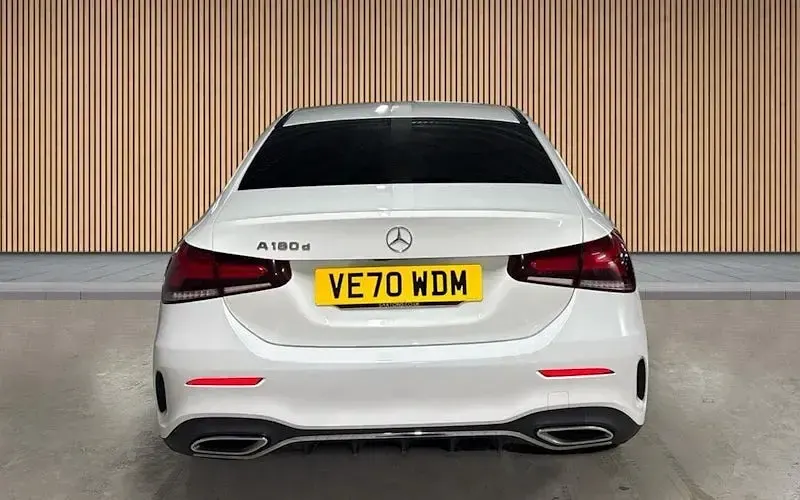 Used Mercedes A180 AMG line 116 HP (85 kW) 2020 Polar white Sedan
