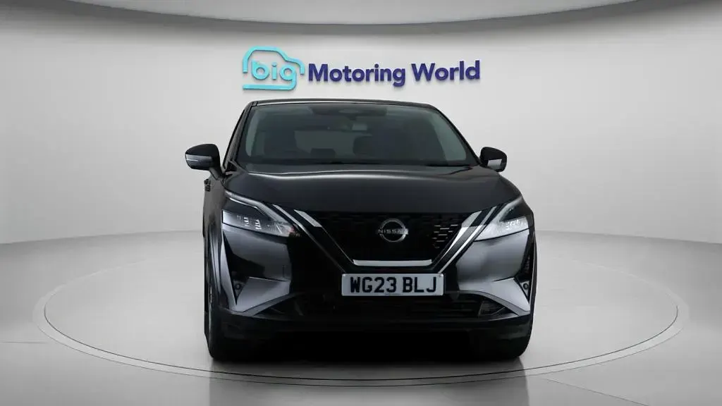Used Nissan Qashqai N-Connecta 140 HP (102 kW) 2023 Black SUV