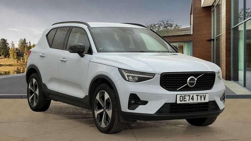 Blue Used 2024 Volvo XC40 Plus SUV | £34,000 (Fair price) - Image 1/4