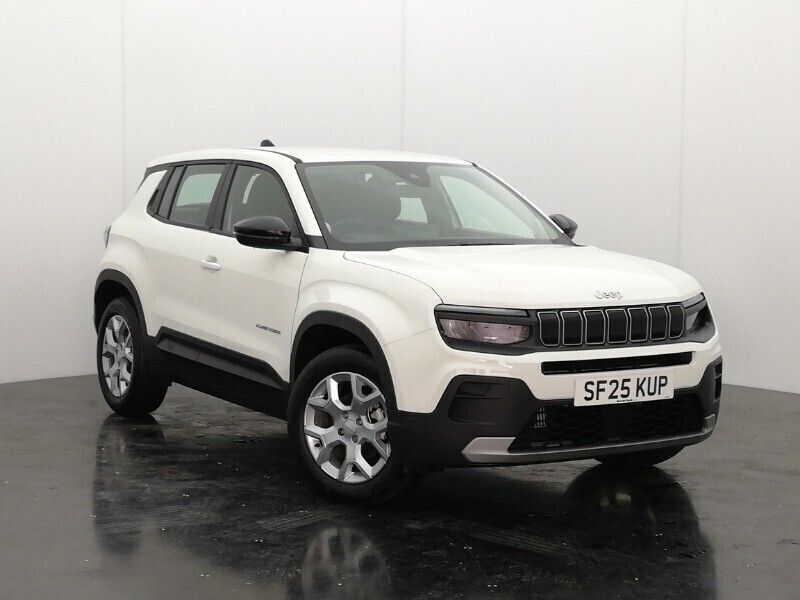 White New 2025 Jeep Avenger Altitude SUV | £19,998 (Good price) - Image 1/4