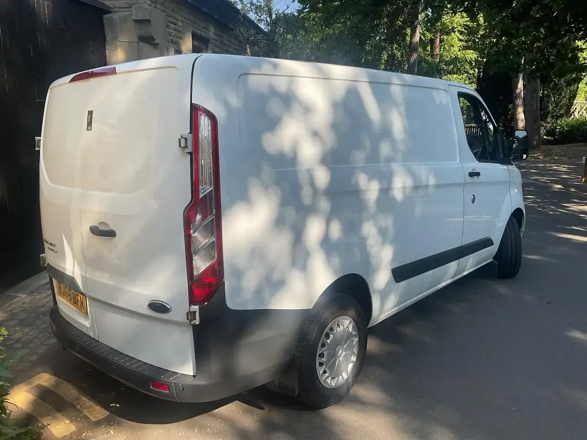 Used Ford Transit Custom Trend 100 HP (73 kW) 2016 White Van