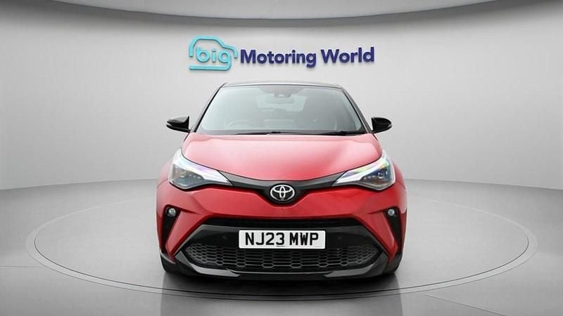 Used Toyota C-HR Sport 122 HP (89 kW) 2023 Red SUV